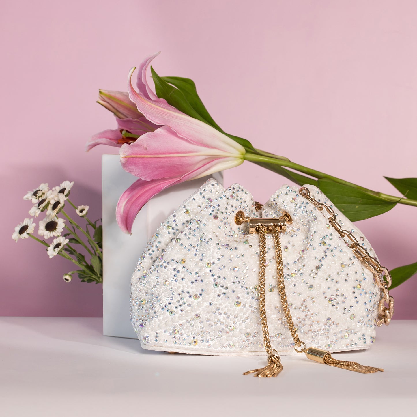 Aura Midi White